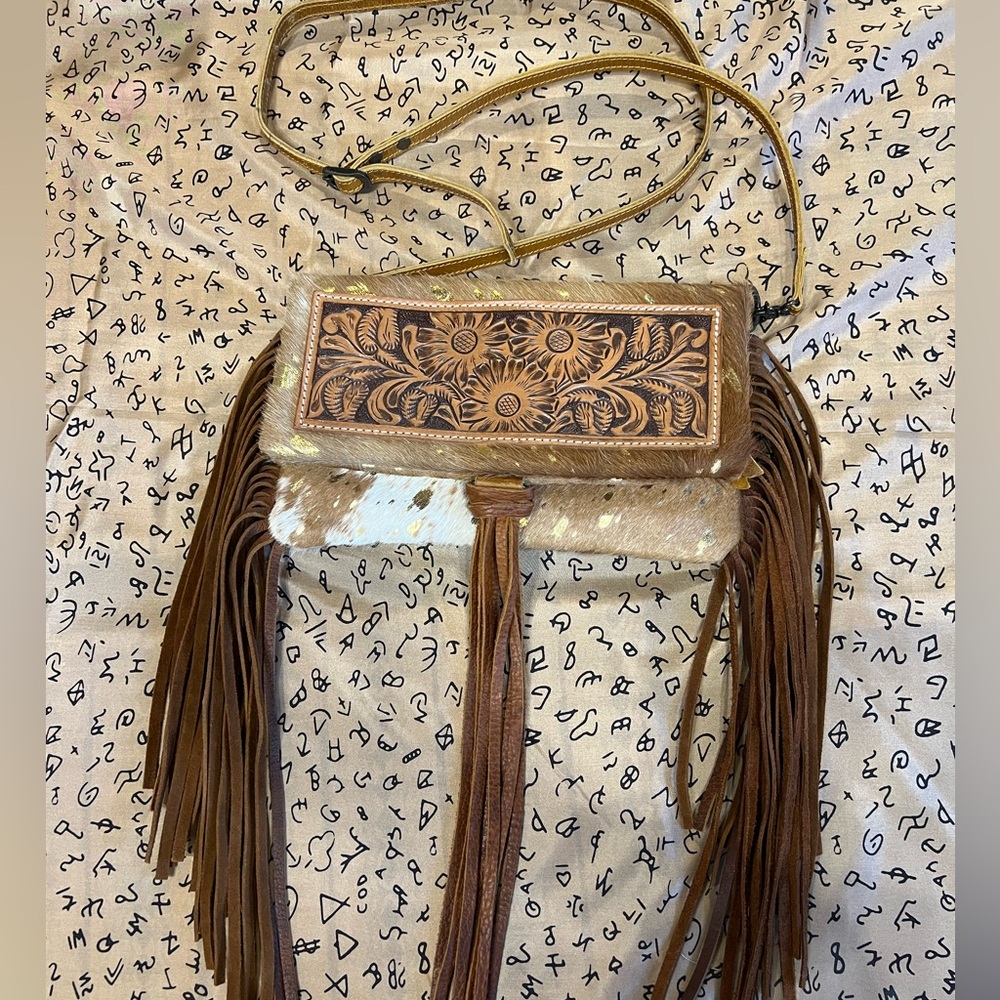 American Darling Clutch
